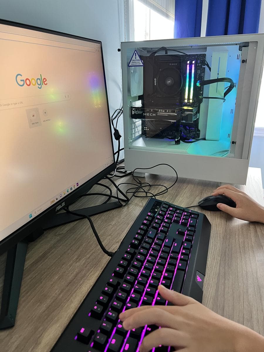 An image of a PC that I built for my cousin